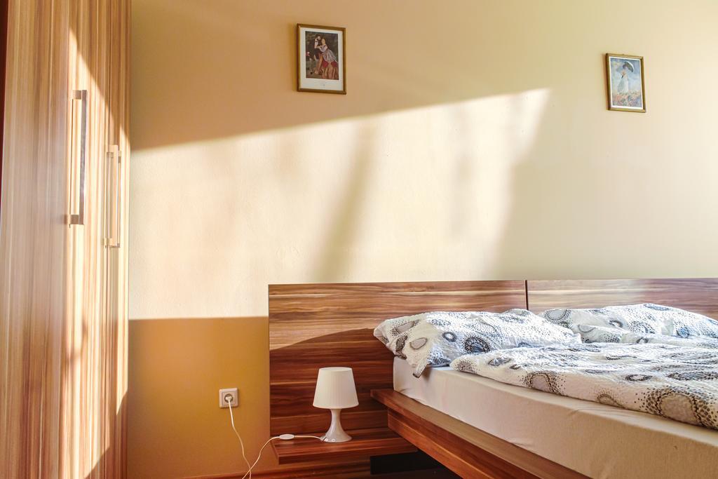 Dnd, Kun Apartments, Keleti Railway Station Будапеща Стая снимка
